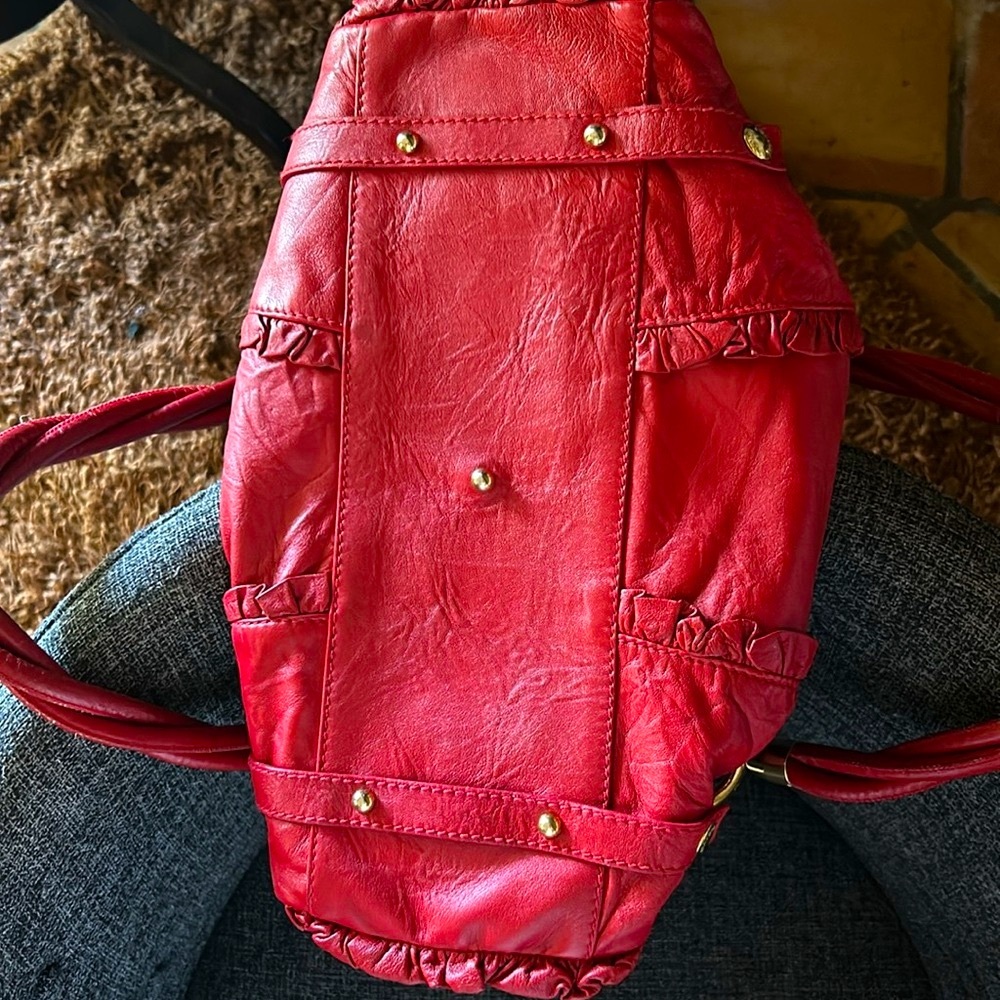 DOLCE & GABANNA 😍 Vintage Red Ruffle handbag♥️♥️♥️ EUC!! COA included STEAL!! - Picture 11 of 16
